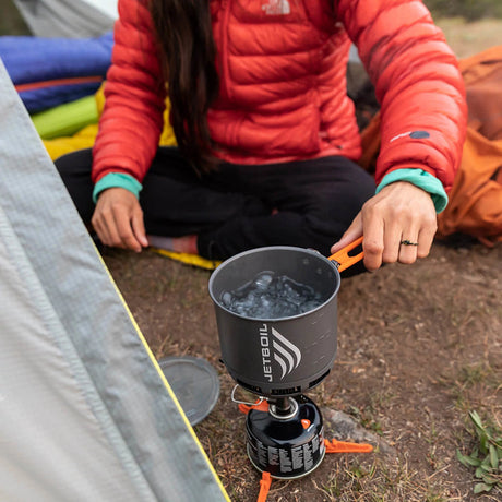 Réchaud Jetboil Stash bivouac sous tente